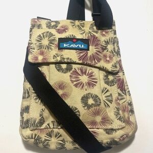 KAVU For Keeps Crossbody Geometric Print